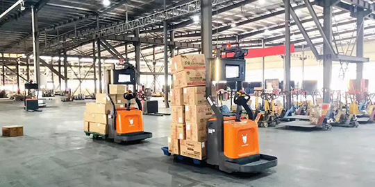 �������о������ĺ�����Ϸ��վ�����˳������������������ܰ����볡�����(ͼ2)